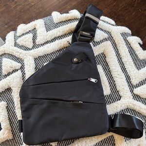 Wander Black anti-theft men’s or women’s Crossbody